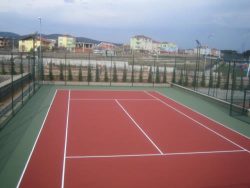 Pelikan Hill tenis kortu